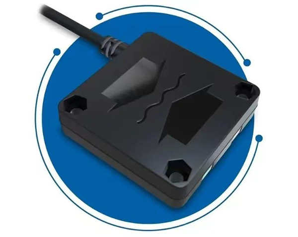 堡盟PL240電容式傳感器，挑戰(zhàn)復(fù)雜環(huán)境實(shí)現(xiàn)點(diǎn)物位測量